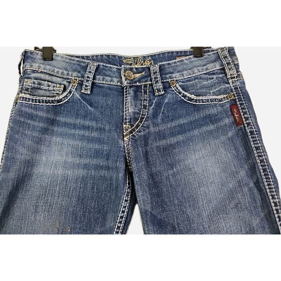 Silver Jeans ~Woman Size 29~ Blue Denim Frances Capri Jeans. - Picture 8 of 14